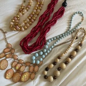 Lot of costume jewelry